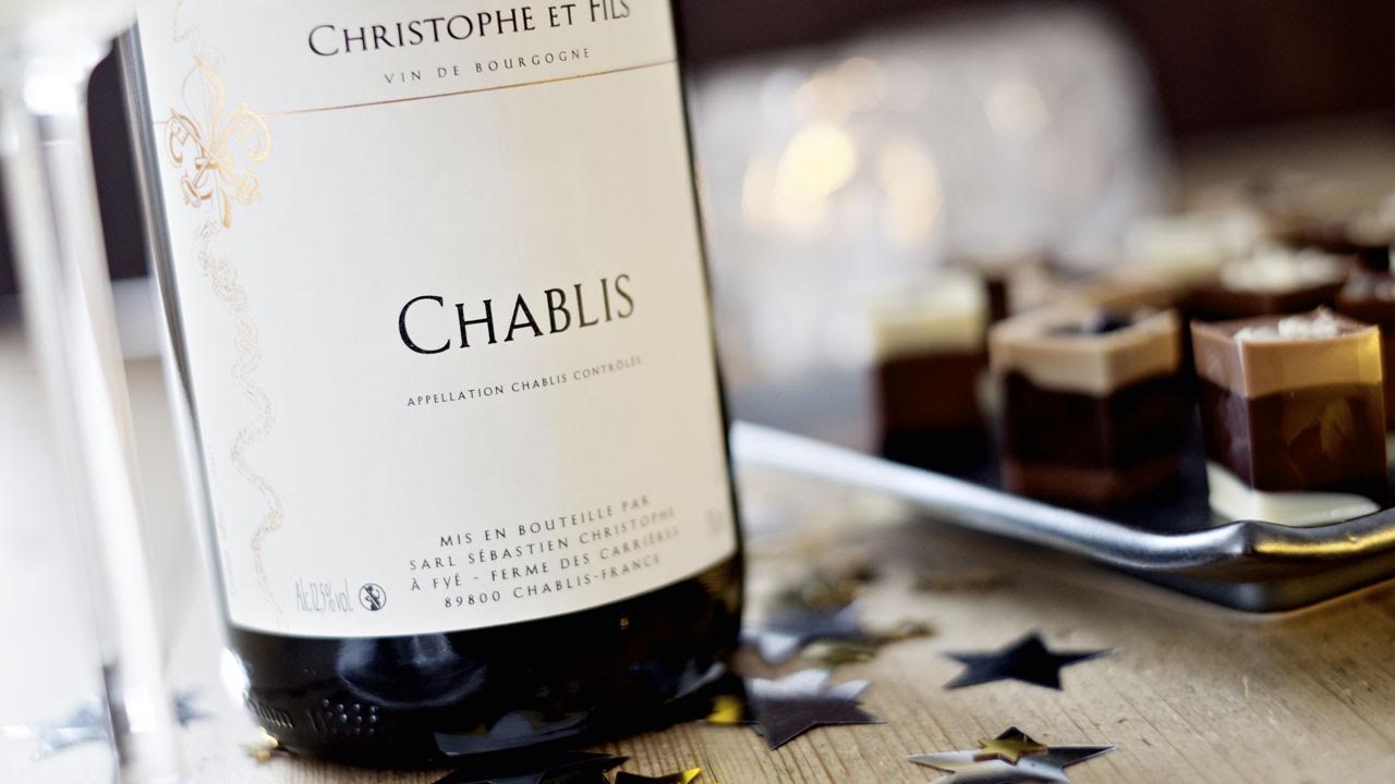 箱入り Chablis 2018 & Vins de France 2022 Christophe et Fils Chablis 2022 | Naked Wines